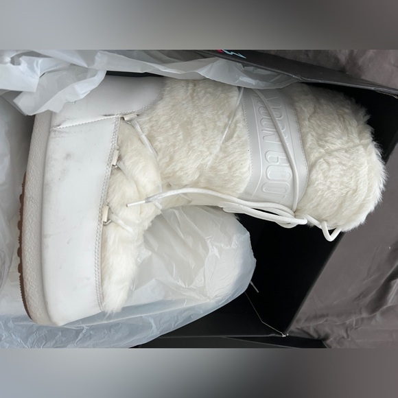 Moon Boots Icon Faux-Fur Snow boots White size 7/8.5 - Picture 7 of 12